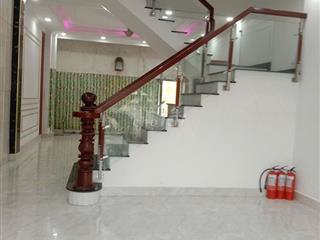 BÁN NHÀ 3 TẦNG Hội Nghịa Tân Uyên