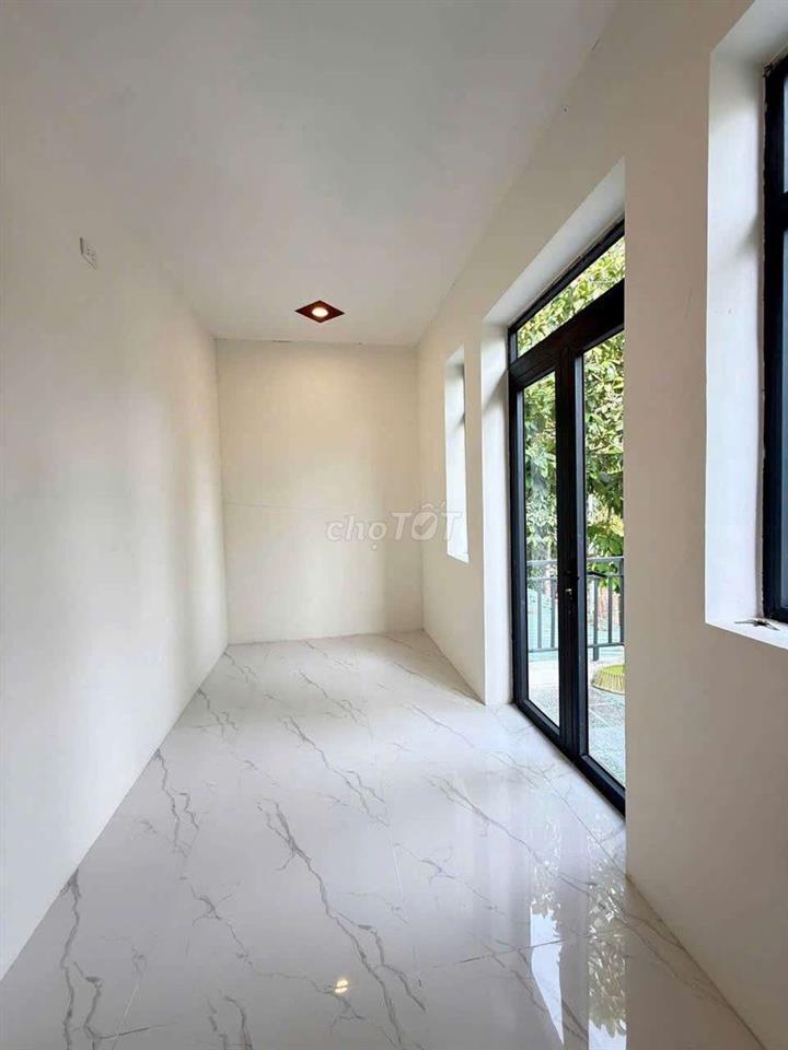 Cho thuê nhà lầu 3PN full nội thất kcn nam tân uyên bình dương 