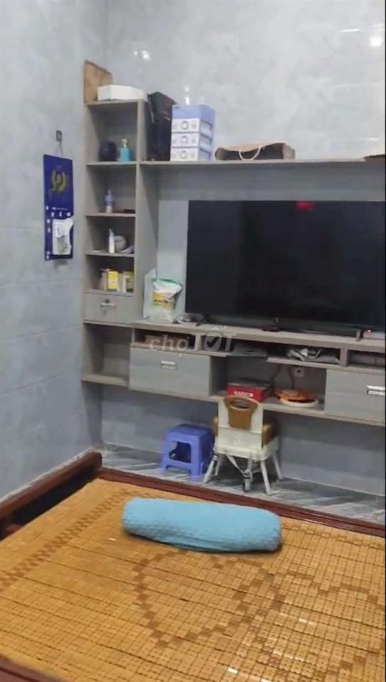 Bán Nhà cấp 4 giá rẻ 1ty2 đường uyên hưng 55