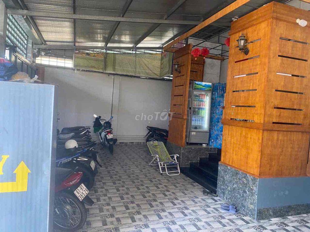 CHÍNH CHỦ bán Nhà Nghỉ đường ĐX 011, phường Bình Dương, Tp.HCM