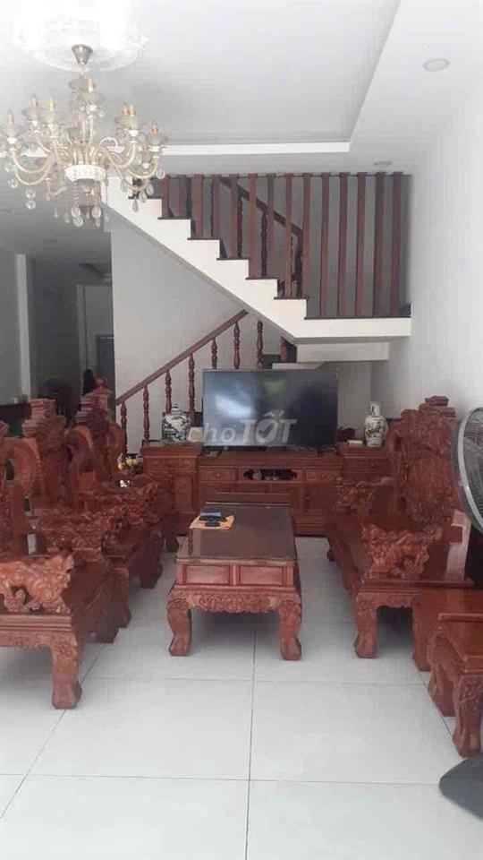chuyển nơi ở chủ cần bán