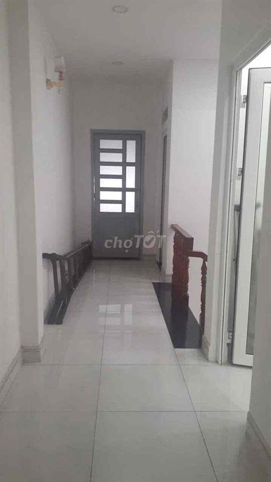 chuyển nơi ở chủ cần bán