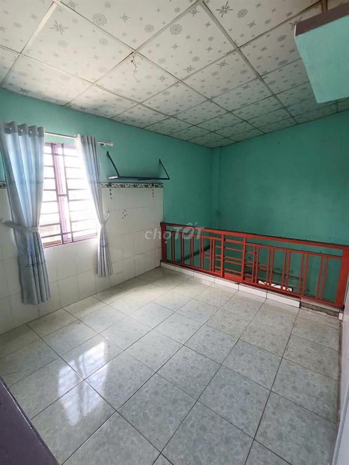 Nhà Chánh Nghĩa - Đường Bùi Quốc Khánh