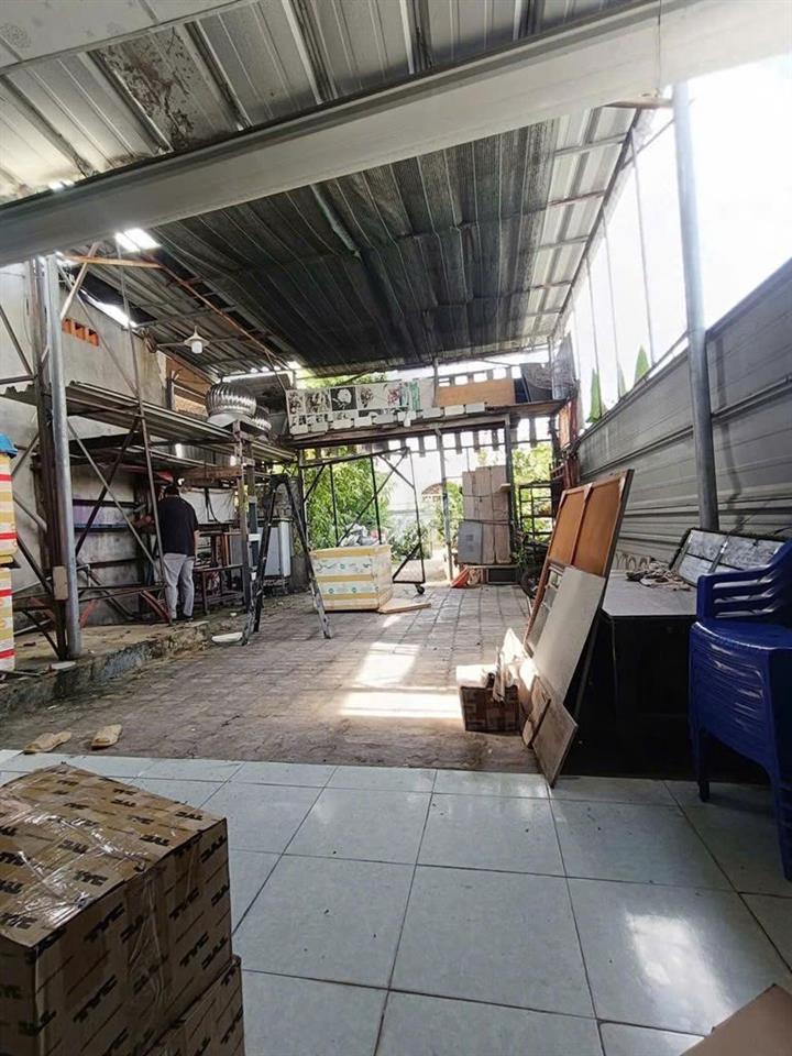 Nhà Chánh Nghĩa - Đường Bùi Quốc Khánh
