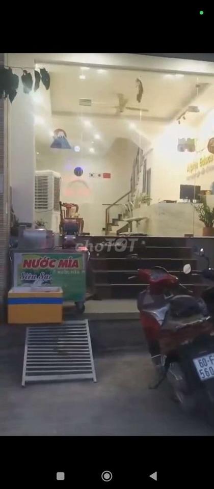 Cần Bán Nhà Mặt Phố