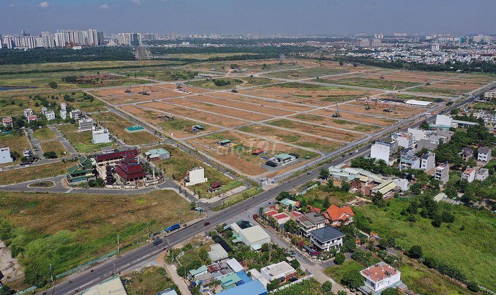 CẦN BÁN NHANH LÔ ĐẤT Ở PHÚ CHÁNH TP HCM GIÁ 560 TRIỆU