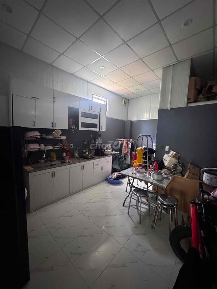 CHÍNH CHỦ CẦN BÁN GẤP NHÀ ĐẸP - CÁCH MẶT TIỀN NGUYỄN VĂN TIẾT CHỈ 30M