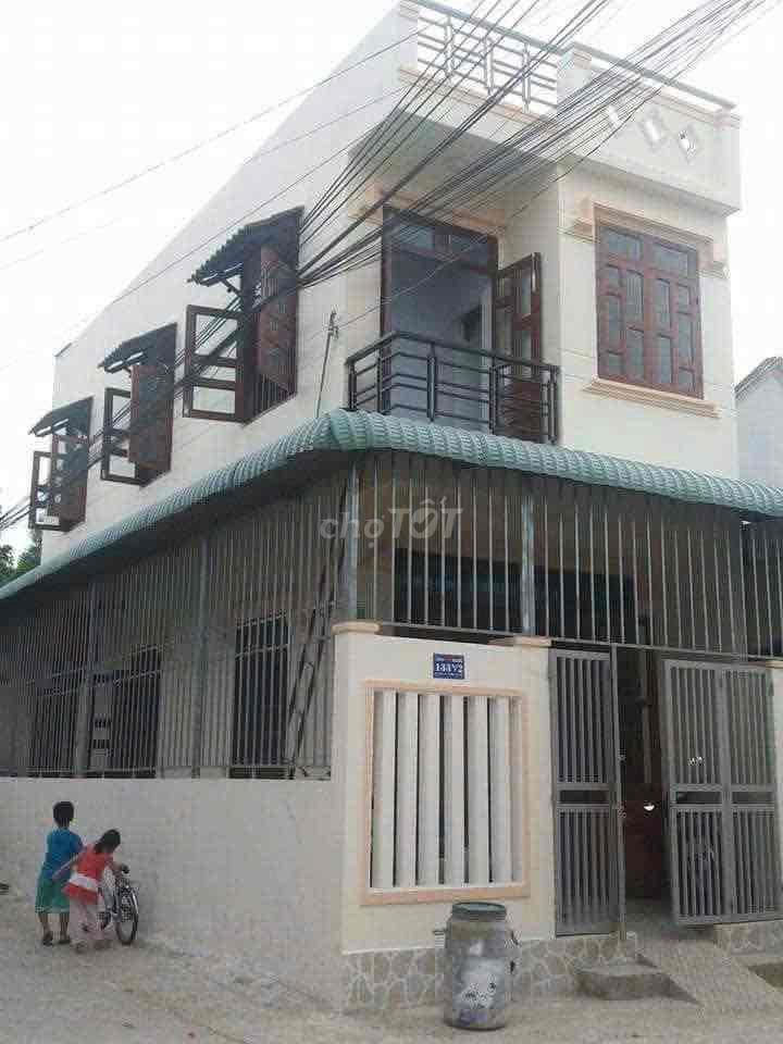 Bán nhà 2 mặt tiền lầu trệt An phú , Thuận An