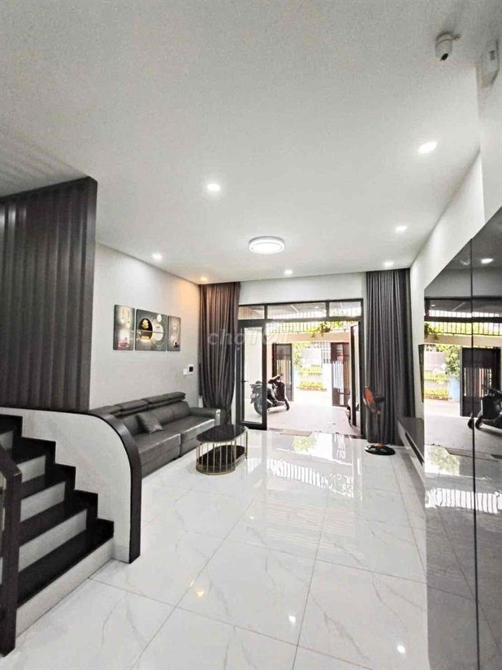 bán nhà phố đẹp đông hoà dĩ an