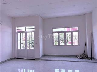 Bán nhà MT đường Nội Bộ, 6 x 18m, T+1+ST