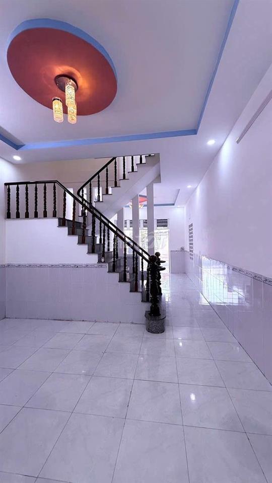 Bán nhà MT đường Nội Bộ, 6 x 18m, T+1+ST