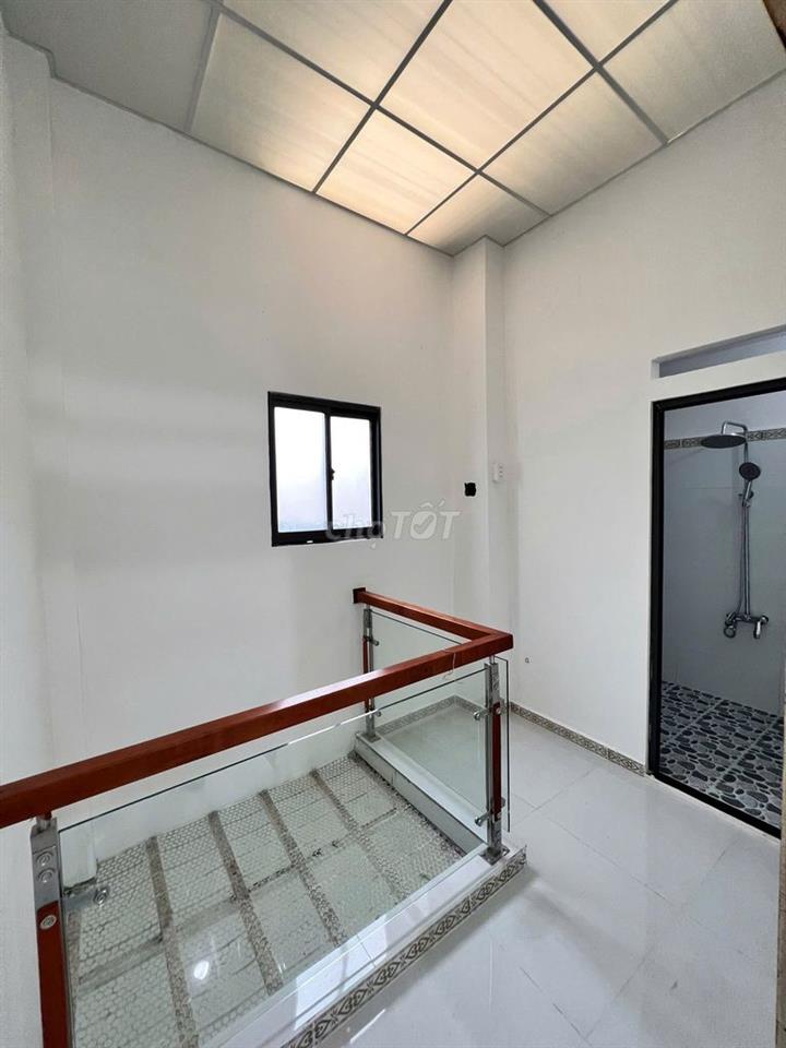 BÁN NHÀ DĨ AN 65,9M2 GẦN VINCOM DĨ AN,đang cho thuê 7 triệu/tháng