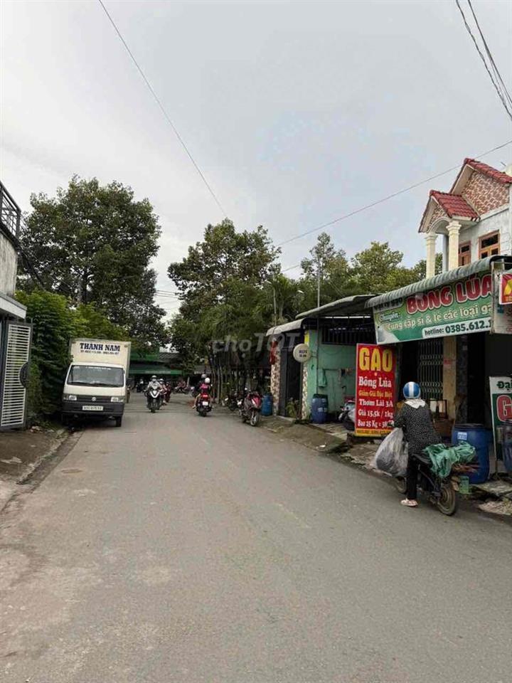 bán Nhà Mặt Tiền Dĩ An chính chủ