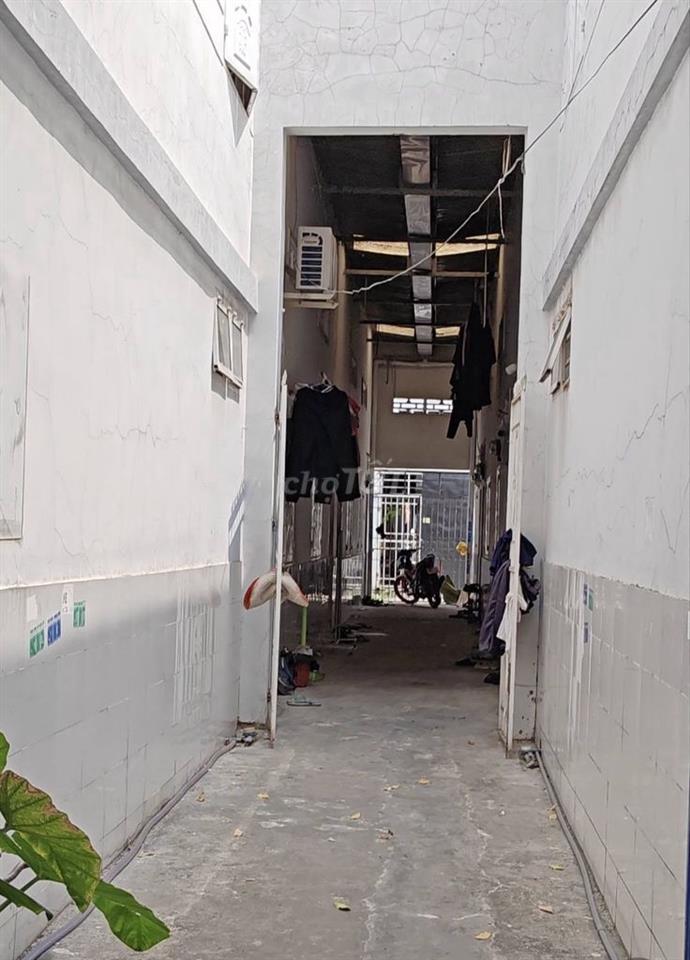 Bán dãy trọ 1 kiot 4 phòng ngay kcn vsip2a sổ sẵn