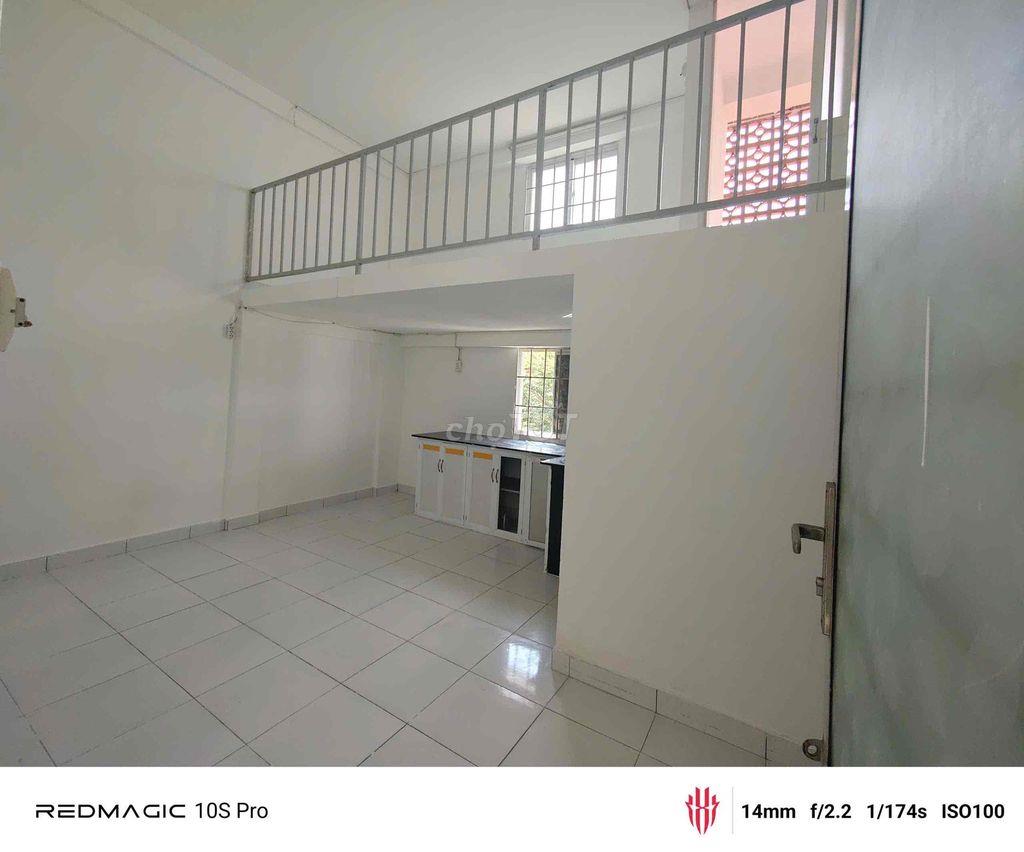 Góc bán nhà : tai phường chánh hiệp TPHCM  Sát trường đại học quốc tế