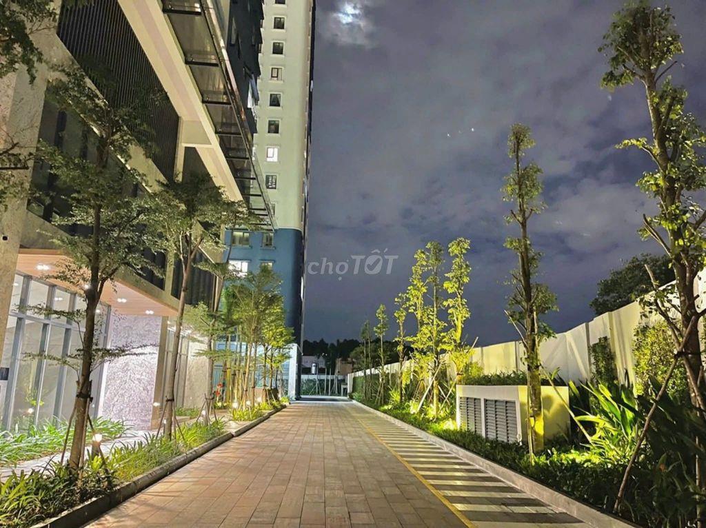 chính chủ tôi Cần tiền bán gấp căn hộ cao cấp penthouse C - SkyView