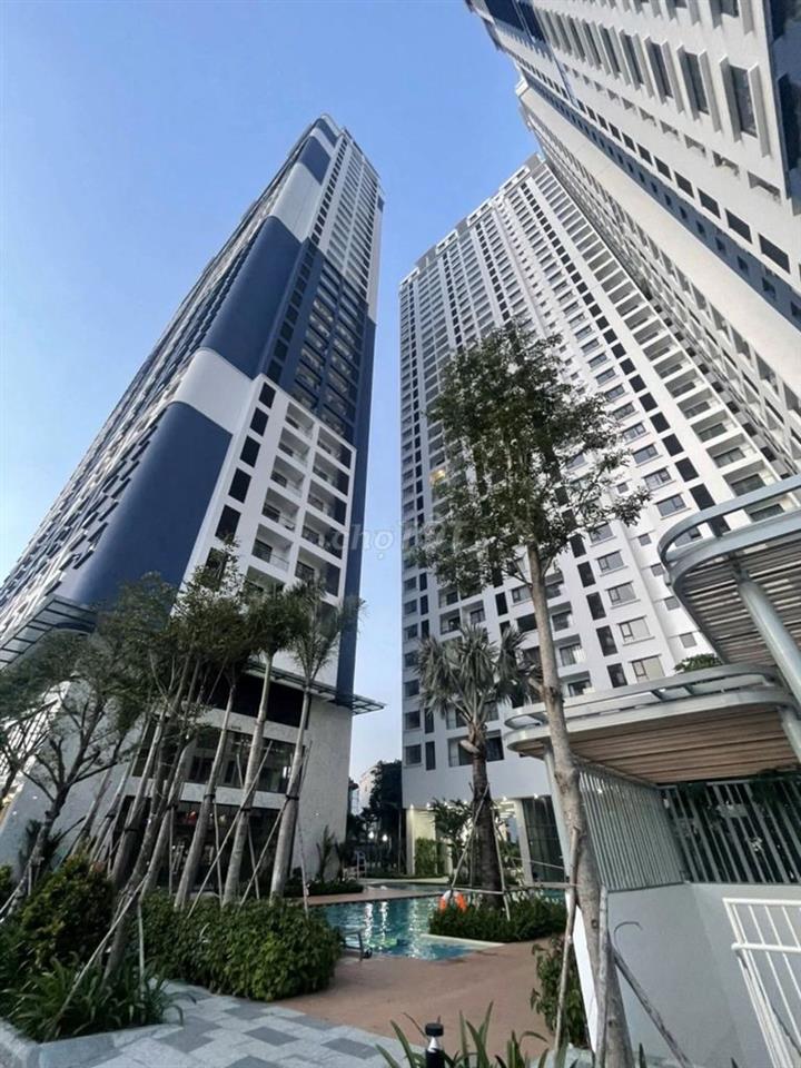 chính chủ tôi Cần tiền bán gấp căn hộ cao cấp penthouse C - SkyView