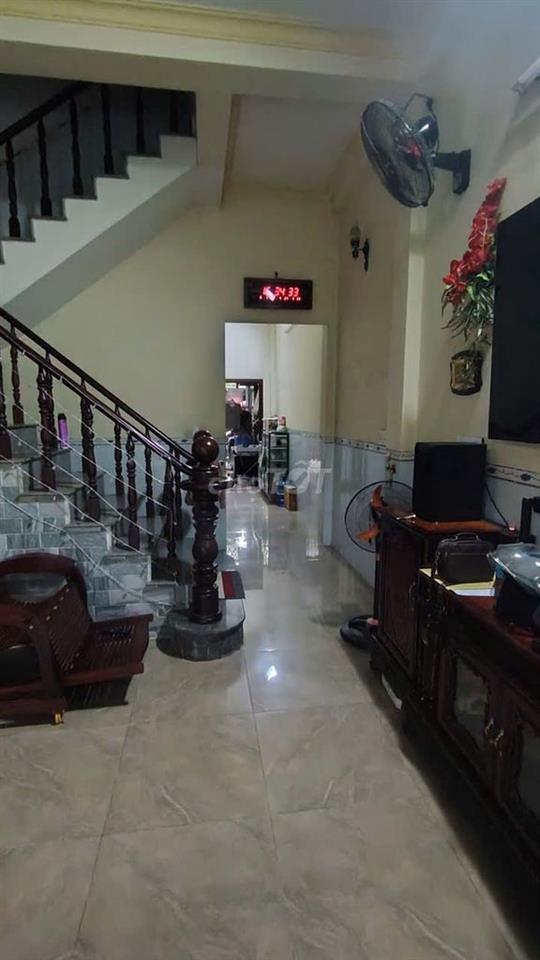 BÁN NHÀ PHƯỜNG VĨNH PHÚ-ĐƯƠNG XE HƠI -DT:100M2 ,2 LẦU,3PN