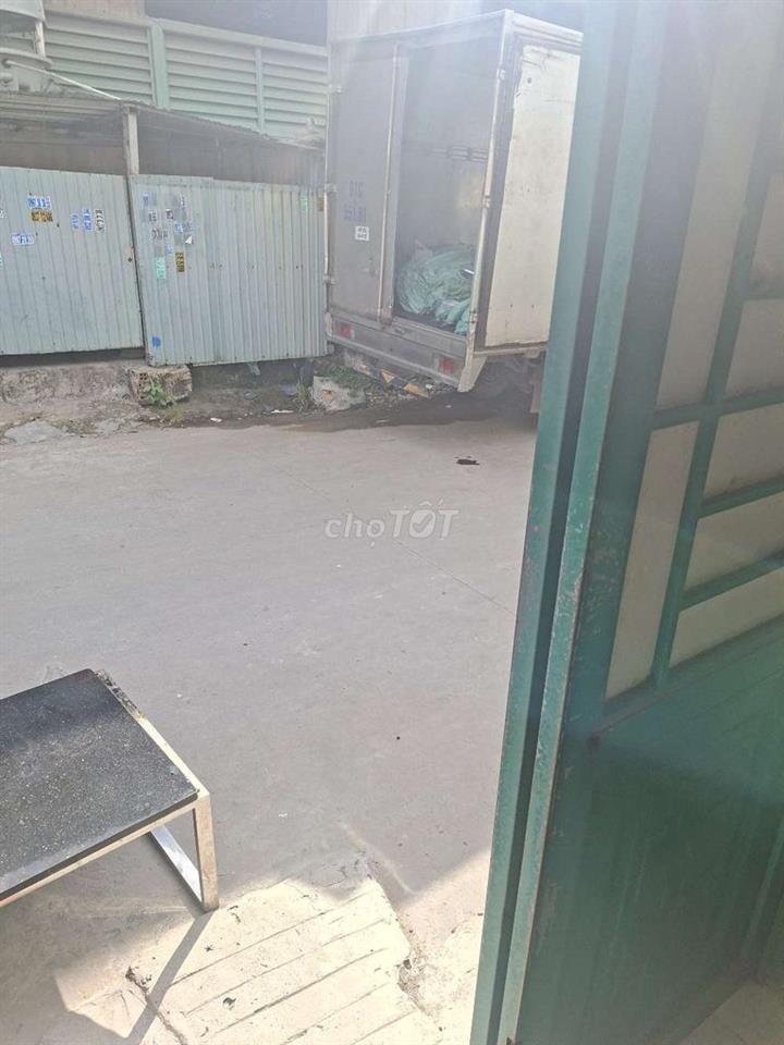 bán nhà  2mat tiền  4x22 cach ngã 6 an phú 500m