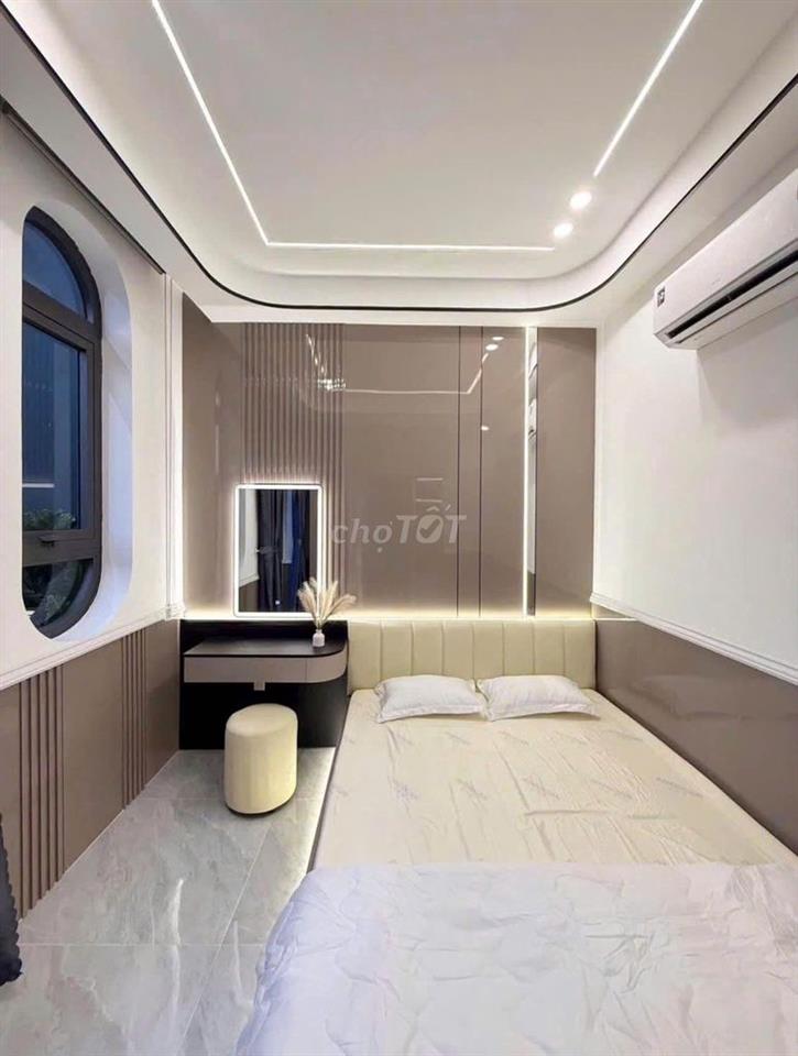Cần bán gấp nhà mới xây 1 trệt + 1 lầu ở Thủ Dầu Một ngay BV Hoàn Mỹ
