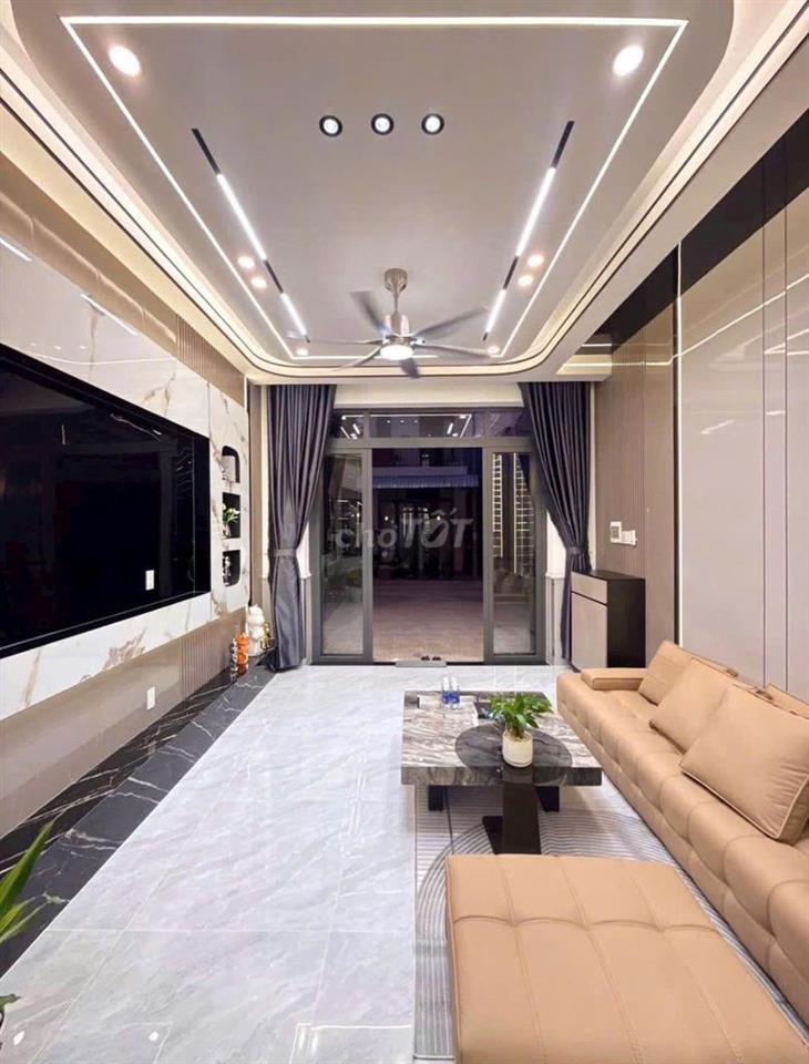 Cần bán gấp nhà mới xây 1 trệt + 1 lầu ở Thủ Dầu Một ngay BV Hoàn Mỹ