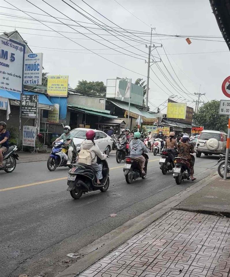 Cho thuê nhà mặt tiền kd