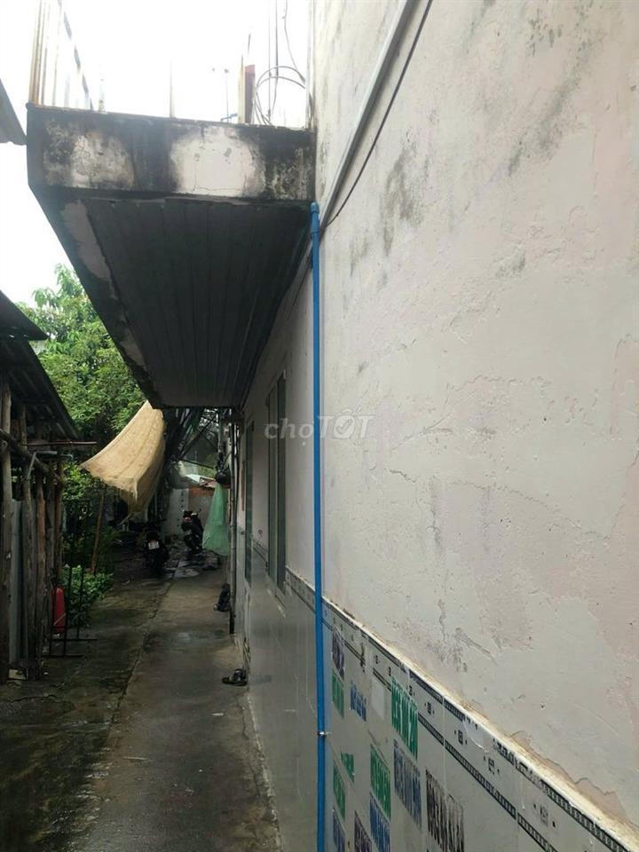 Bán gấp nhà gác lửng hẻm ô tô 3 phòng ngủ 2 WC 5 phòng trọ cho thuê