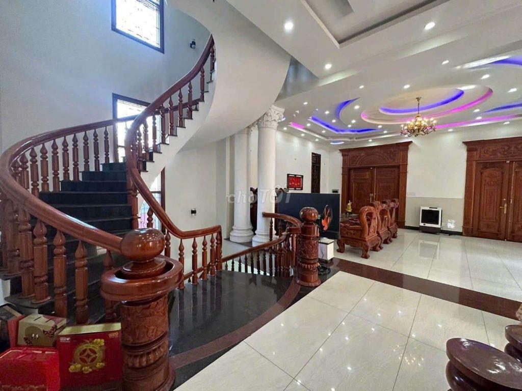 Cho thuê biệ thự siêu vip 7pn 6wc mặt tiềm Nguyễn Đức Thuận Hiệp Thành