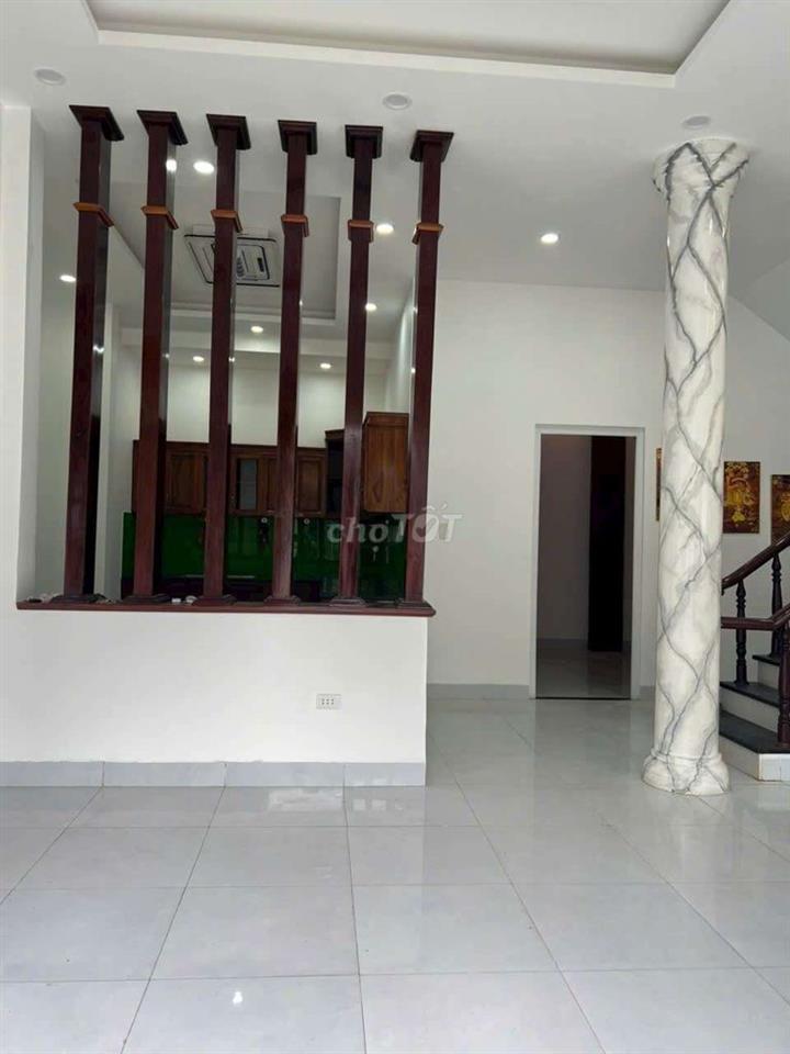 Cho thuê nhà mái thái 4pn nhánh dx006 Phú Mỹ gần kcn đại đăng 