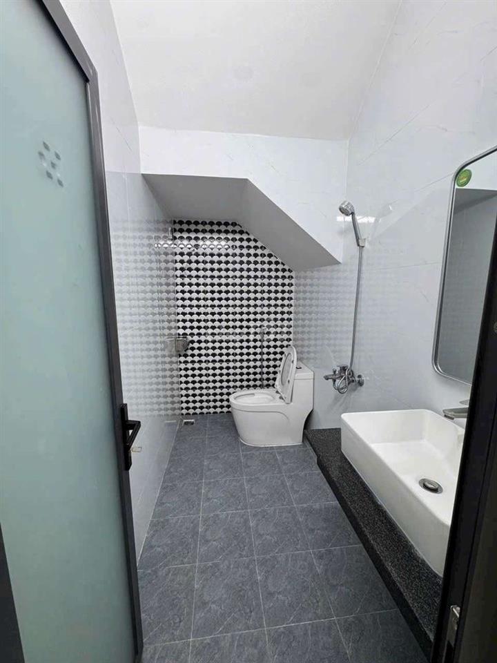 Cho thuê nhà hẻm 269 nguyễn thị minh khai 3pn 3wc full nội thất