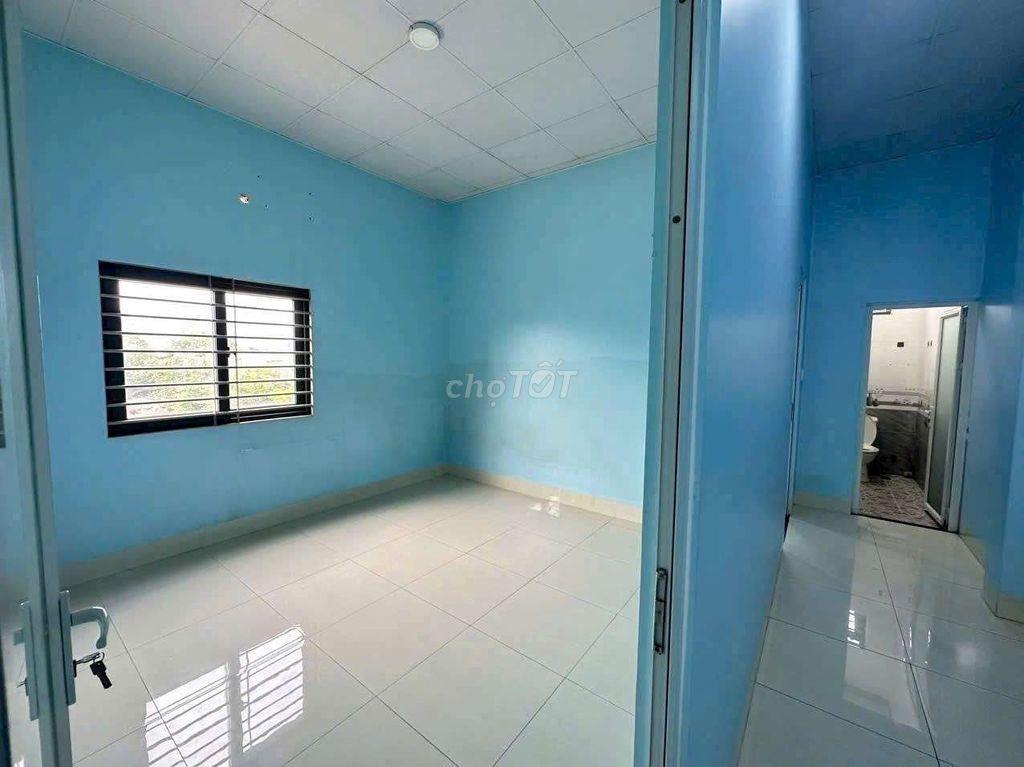 Cho thuê nhhà trệt lầu 4pn 3wc Phú Tân gần các kcn sóng thần đại đăng