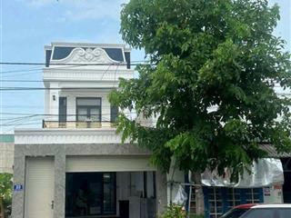 Cho thuê nhhà trệt lầu 4pn 3wc Phú Tân gần các kcn sóng thần đại đăng