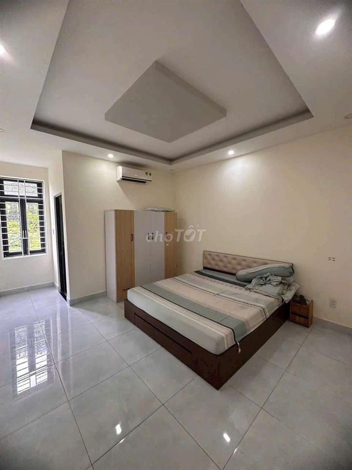 Cho thuê nhà 4pn 4wc Phúc Đạt Phú Lợi full nội thất