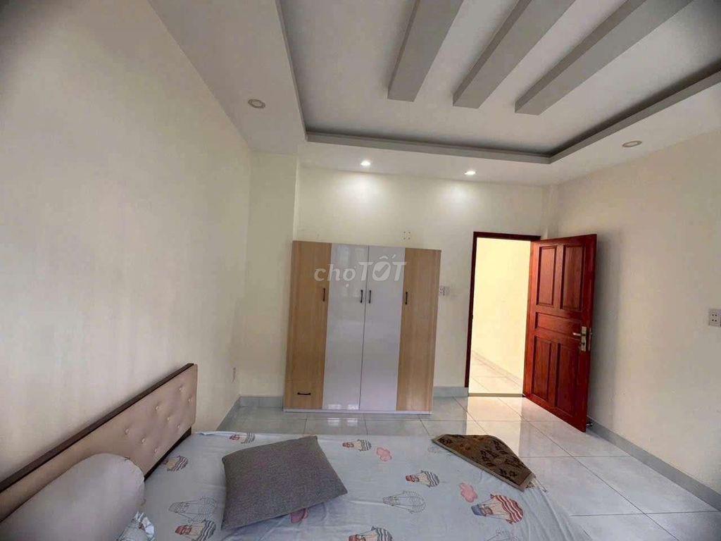 Cho thuê nhà 4pn 4wc Phúc Đạt Phú Lợi full nội thất