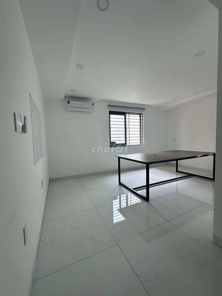 Cho thuê nhà 7pn 5wc có thang máy đuờng Hoàng Hoa Thám Phú Lợi