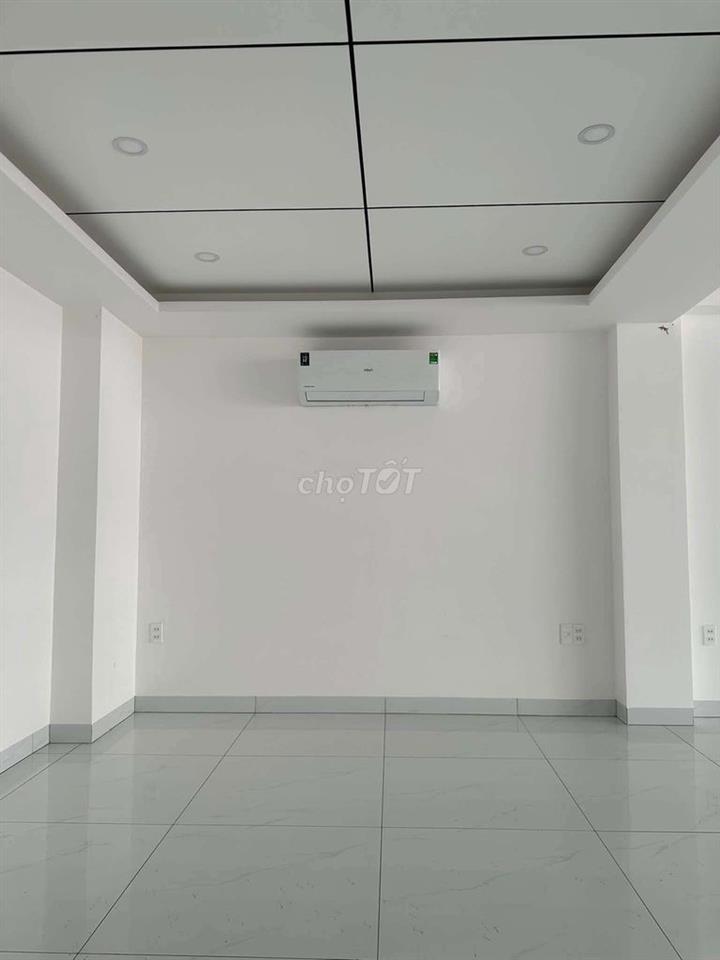 Cho thuê nhà 7pn 5wc có thang máy đuờng Hoàng Hoa Thám Phú Lợi