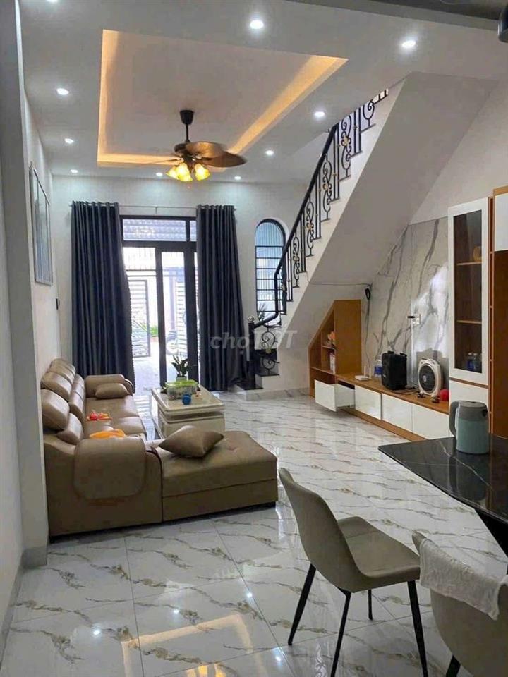 Cho thuê nhà trệt lầu hẻm Lê Hồng Phong Phú Lợi