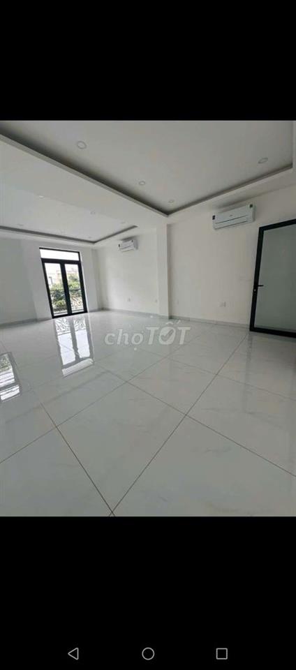 Nhà cho thuê 7pn sẵn máy lạnh mặt tiền Hoàng Hoa Thám Phú Lợi