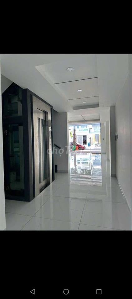 Nhà cho thuê 7pn sẵn máy lạnh mặt tiền Hoàng Hoa Thám Phú Lợi