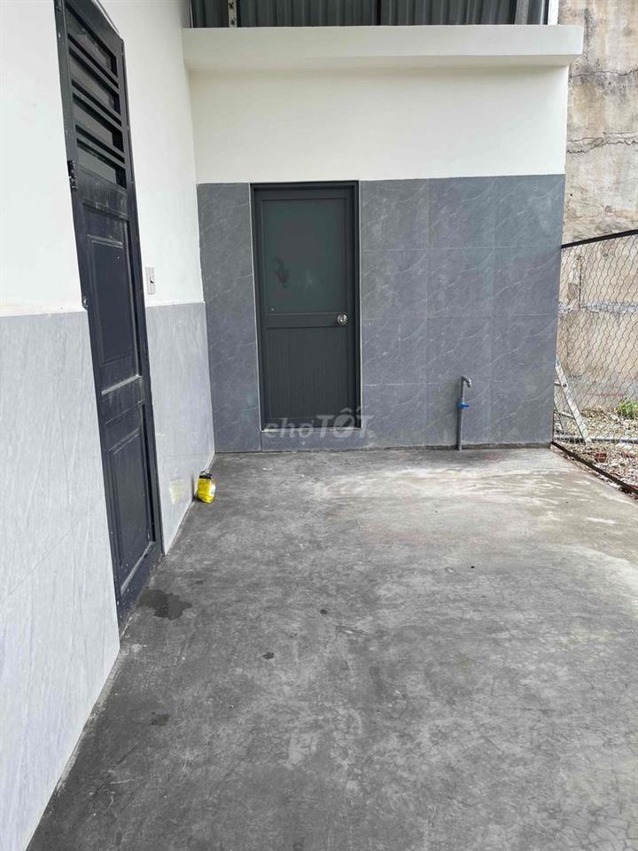 chính chủ cho thuê nhà diện tích khủng 10 x 60 phợp nhiều ngành nghề !