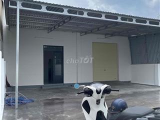 chính chủ cho thuê nhà diện tích khủng 10 x 60 phợp nhiều ngành nghề !