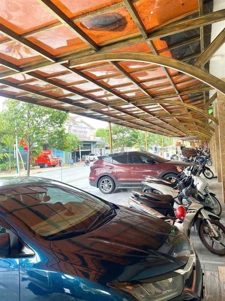 Cho thuê nhà Mặt Tiền KD gần ngã ba Chiêu liêu Dĩ An
