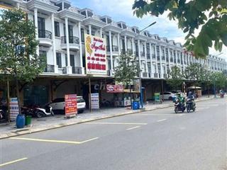 Cho thuê nhà Mặt Tiền KD gần ngã ba Chiêu liêu Dĩ An