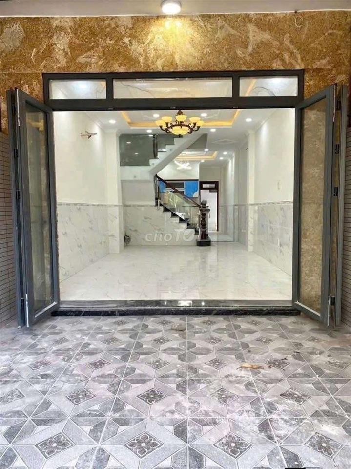 Cho thuê nhà 1 Trệt 2 Lầu gần ngã ba Chiêu liêu Dĩ An