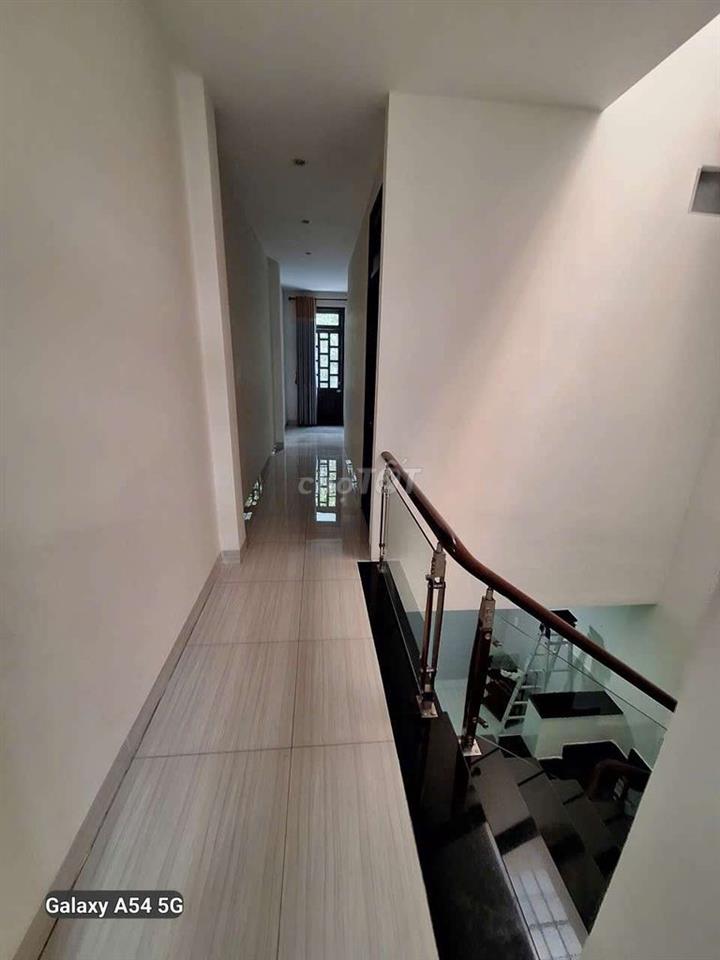 Nhà cho thuê 1 Trệt 2 Lầu gần Vincom 550 Dĩ An