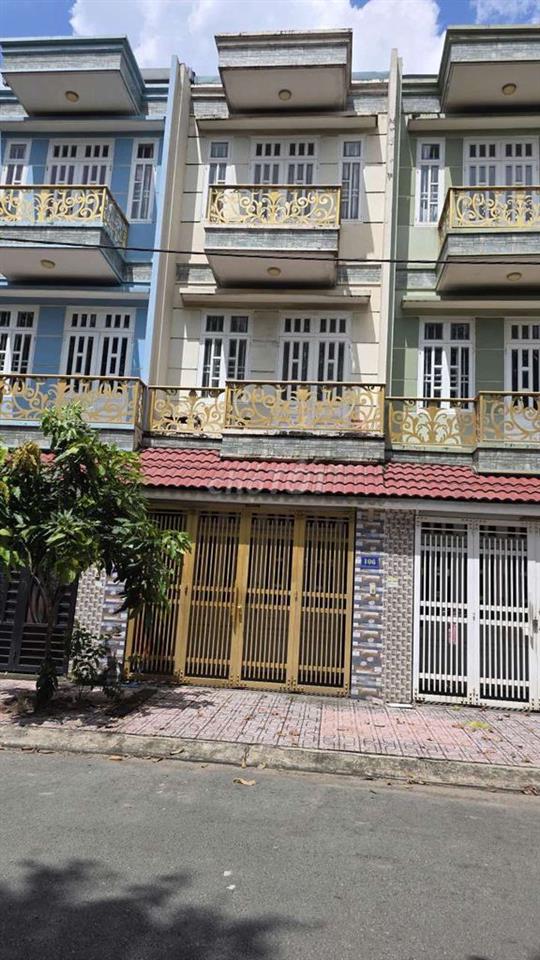 Cho thuê nhà 1 Trệt 2 Lầu gần KCN Tân Đông Hiệp B 