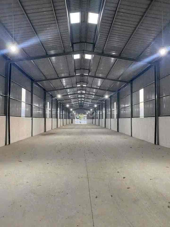 nhà xưởng giá quá hạt dẻ