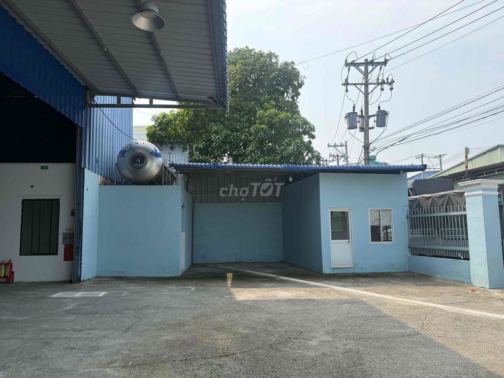 cho thuê xưởng 1600m 90tr ngay cầu khánh vân