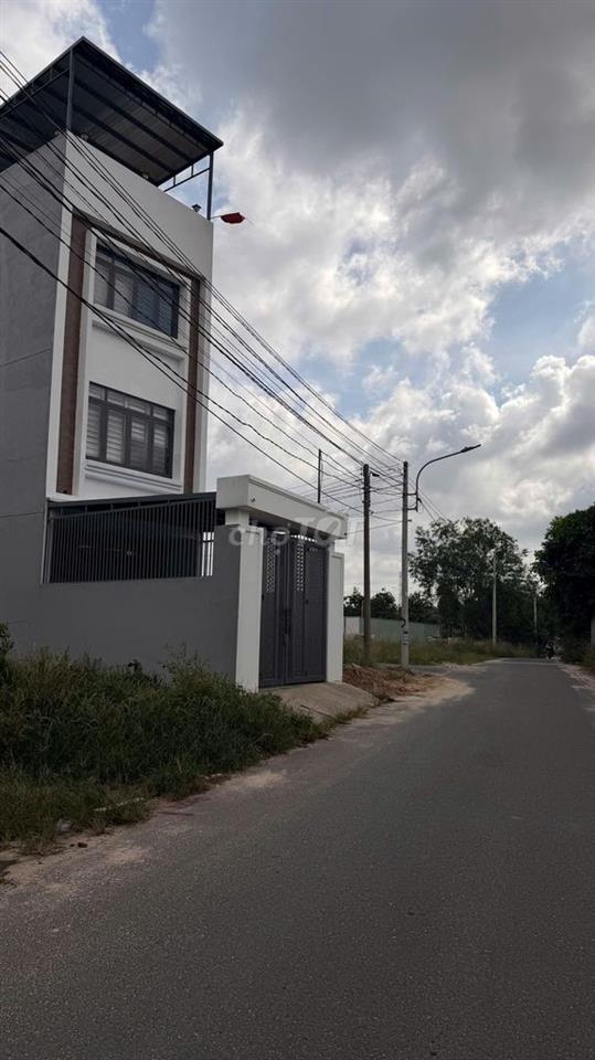 Nhà Ở Cao Cấp Cho Chuyên Gia - Kỹ Sư - Kết Hợp Văn Phòng