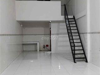 Cho Thuê Mặt Bằng để ở hoặc kinh doanh đối diện cổng sau Đại Nam.